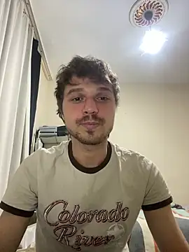 oguuxum online show from April 2026 07:03:02 PM