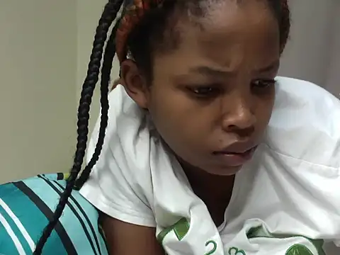 queen-sasha online show from October 2025 02:17:02 PM