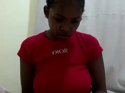 Snapshot of queen-sasha chatting on May 2026 12:13:02 PM queen-sasha online show from May 2026 12:13:02 PM