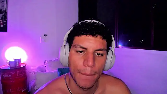 Curlblue online show from January 2025 08:36:01 AM