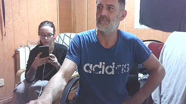 Snapshot of Lia_Y_PatrickX chatting on December 2025 02:51:02 AM Lia Y PatrickX online show from December 2025 02:51:02 AM