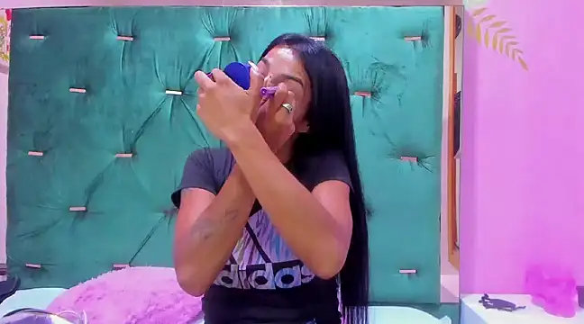 Hellen  4master online show from December 2024 11:24:01 AM