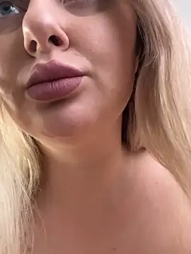 LadyLolyPop  online show from December 2024 04:21:01 AM