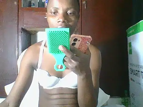 Snapshot of AfricanPrincess24 chatting on May 2026 07:53:02 PM AfricanPrincess24 online show from May 2026 07:53:02 PM