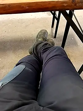 vadszex31 online show from February 2025 11:19:02 AM