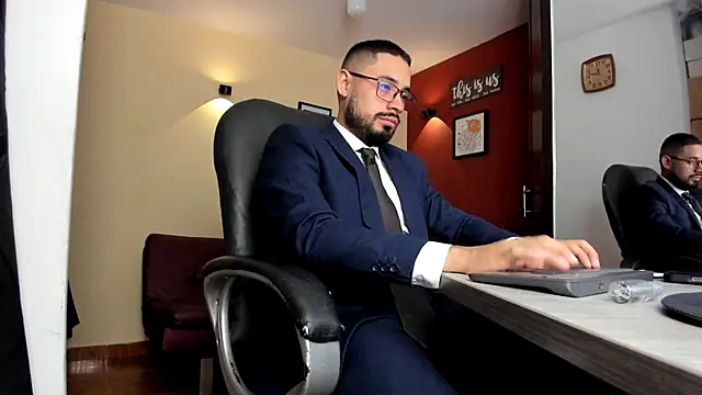 thesexlawyer1 online show from May 2026 04:19:02 AM