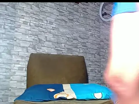 bulguehot online show from February 2025 06:52:02 PM