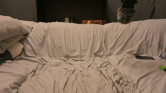 joeiandola online show from November 2025 05:36:02 PM