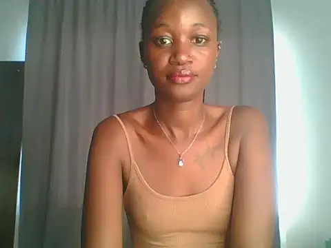 Snapshot of MissLilly1 chatting on October 2025 04:52:01 AM MissLilly1 online show from October 2025 04:52:01 AM