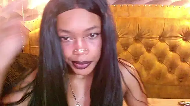 Snapshot of CrystalBrooke3x chatting on October 2025 10:19:01 PM CrystalBrooke3x online show from October 2025 10:19:01 PM