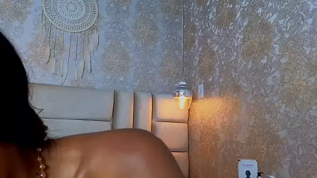 Snapshot of CrystalBrooke3x chatting on February 2026 09:26:01 PM CrystalBrooke3x online show from February 2026 09:26:01 PM