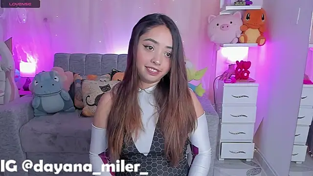  dayana miler online show from October 2025 02:02:01 PM