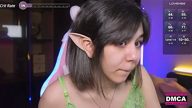 Triss Moon online show from March 2025 10:00:02 AM