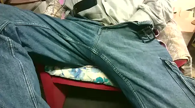 Giulio35 Pika online show from December 2024 06:09:01 AM