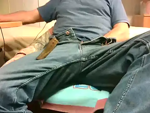 Giulio35 Pika online show from April 2026 03:50:02 PM