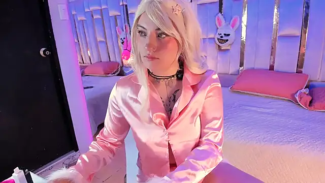 Snapshot of Broklinwhite_ chatting on April 2026 02:33:01 PM Broklinwhite online show from April 2026 02:33:01 PM