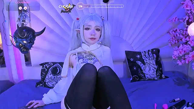 zephirahabney online show from December 2024 01:43:02 PM