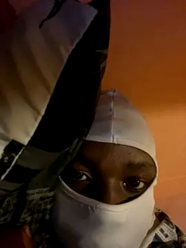 Snapshot of unknownpstar chatting on October 2025 09:48:02 PM unknownpstar online show from October 2025 09:48:02 PM