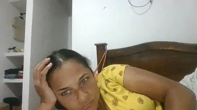 GiveLove1 online show from November 2025 03:08:02 AM