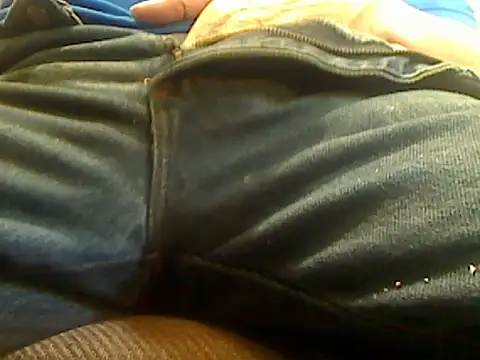 Snapshot of markluvskitty chatting on May 2026 03:10:01 PM markluvskitty online show from May 2026 03:10:01 PM