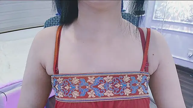 Lee Mi online show from October 2025 02:04:01 PM