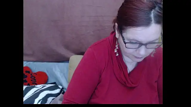 PlayfullMature online show from April 2026 11:50:01 PM