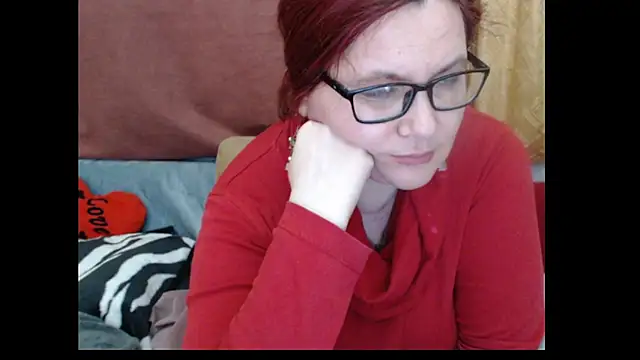 PlayfullMature online show from April 2026 01:42:02 AM