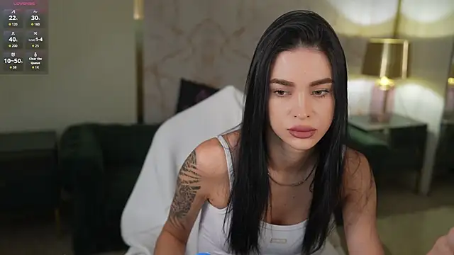 Snapshot of Tina_Breeze chatting on May 2026 10:54:01 AM Tina Breeze online show from May 2026 10:54:01 AM