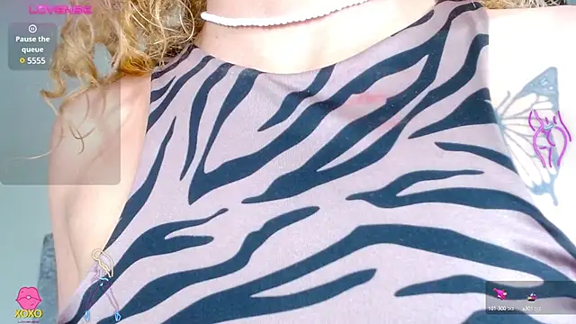 Eva Hoot online show from December 2024 01:55:02 PM