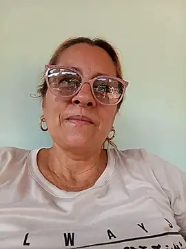 deisy summers47x online show from February 2025 12:54:01 AM