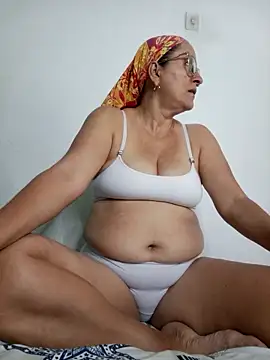 deisy summers47x online show from September 2025 12:29:01 PM