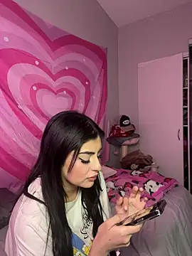 ThickerThanYoBitch online show from January 2025 12:11:02 PM