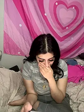 ThickerThanYoBitch online show from September 2025 02:44:01 PM