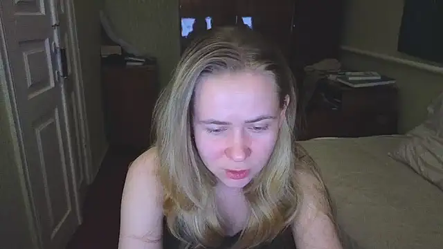 Riley Roo online show from March 2025 05:25:02 PM