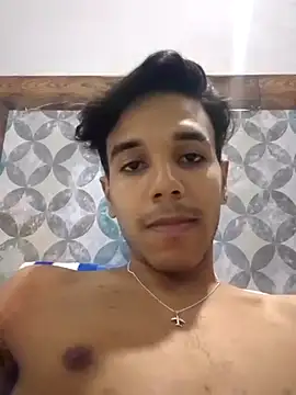 Snapshot of MATEO_SWEET chatting on March 2025 05:25:01 AM MATEO SWEET online show from March 2025 05:25:01 AM