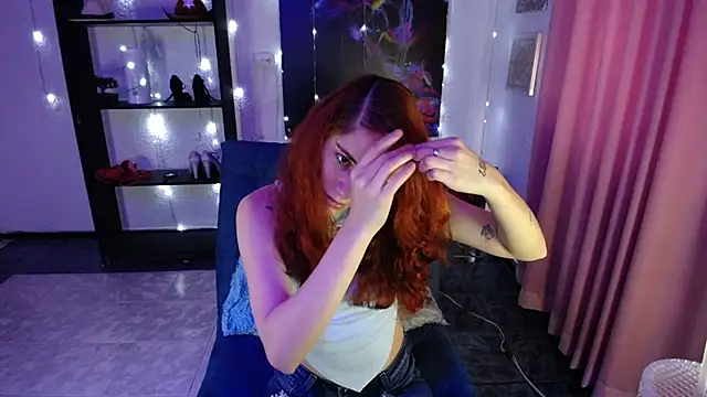 IsaBaileys  online show from February 2025 07:07:01 PM