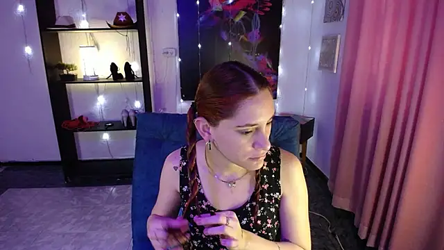 IsaBaileys  online show from February 2025 07:27:02 PM