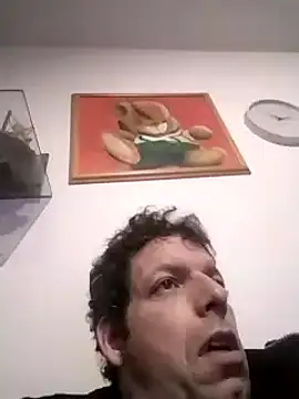 Knuffelstaaf123 online show from December 2024 09:02:01 PM