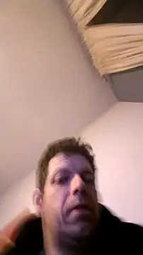 Knuffelstaaf123 online show from January 2025 12:06:01 AM