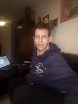 Knuffelstaaf123 online show from February 2025 04:35:02 AM