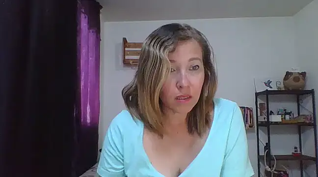 charlott ponce online show from February 2025 06:12:01 PM