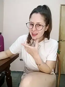 Snapshot of lucecitafantasy2 chatting on December 2024 11:46:02 PM lucecitafantasy2 online show from December 2024 11:46:02 PM