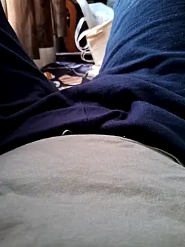 Snapshot of bobyyboyy1 chatting on March 2025 08:13:01 AM bobyyboyy1 online show from March 2025 08:13:01 AM