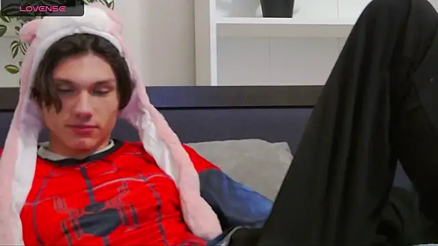 CalvinCay online show from December 2024 02:24:01 AM