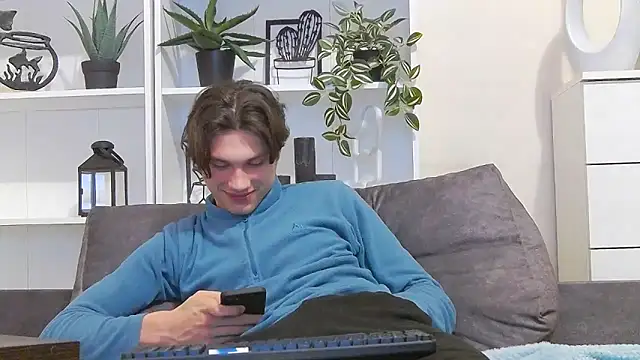 CalvinCay online show from February 2025 07:58:02 PM