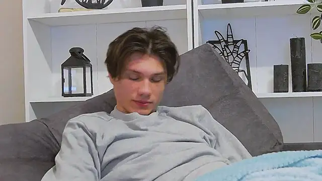 CalvinCay online show from March 2025 03:43:02 AM