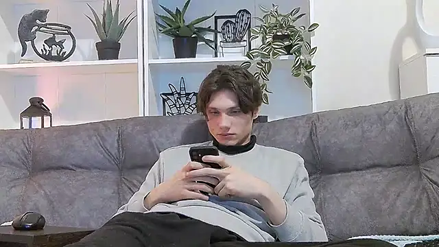 CalvinCay online show from March 2025 07:59:02 PM