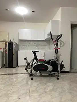 emilyrojas online show from March 2026 12:33:02 PM