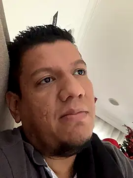 Snapshot of MarkGray_ chatting on November 2025 10:10:01 PM MarkGray online show from November 2025 10:10:01 PM