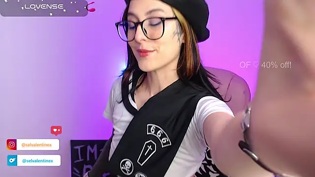 selvalentinex online show from September 2025 02:27:01 AM